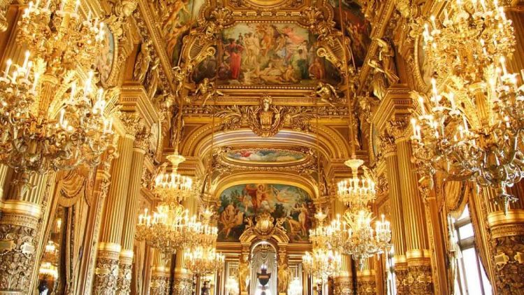 Palais Garnier via Getyourguide, 1. Palace of Versailles, 2. Fontainebleau, 3. Sceaux, 4. Mont Saint Michel, 5. Saint-Germain-en-Laye, 6. Provins, 7. Chartres, 8. Reims, 9. Giverny, 10. Menara Eiffel, 11. Musee du Louvre, 12. Notre Dame de Paris, 13. Arc de Triomphe, 14. Champs-Élysées, 15. Sacré-Cœur, 16. Tuileries Garden, 17. Jardin du Luxembourg, 18. Montmartre, 19. Musée d’Orsay, 20. Disneyland Paris, 21. Place de la Concorde, 22. The Centre Pompidou, 23. Le Marais, 24. Champ de Mars, 25. Palais Garnier, 26. Montparnasse Tower, 27. Panthéon, 28. Rodin Museum, 29. Conciergerie, 30. Pont des Arts, 31. Musée de l’Orangerie, 32. Grand Palais, 33. La Villette