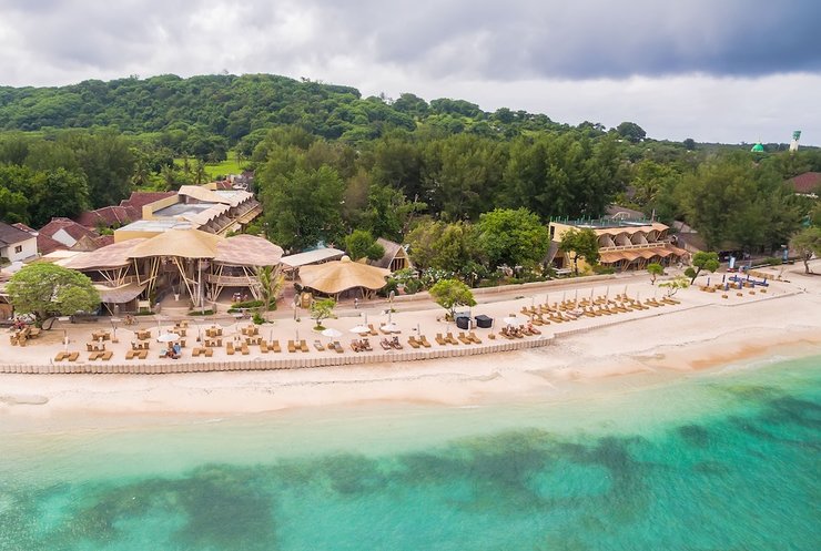 Pearl of Trawangan via Pegipegi, 1. Good For Ya Knee Hostel & Bungalows, Akomodasi Murah Meriah Berjarak 5 Menit Jalan Kaki dari Pantai, 2. Budget Kaki Lima Tapi Ingin Akomodasi dengan Privasi Lebih? Angel’s Cottage Jawabannya, 3. Menginap dalam Suasana Eco Friendly yang Ramah Budget Bisa Kalian Dapatkan di Little Woodstock Homestay, 4. Oceane Paradise Bungalow, Cocok Bagi Kalian yang Ingin Menginap Nyaman dengan Harga Hemat, 5. Kalian Juga Dapat Mempertimbangkan Giliano Residence untuk Pilihan Akomodasi Budget nan Nyaman, 6. Ingin Menjauh Sejenak dari Peradaban Modern Tanpa Harus Jauh-jauh dari Pusat Keramaian? Coba Lirik Denaya Lodge, deh!, 7. Gili Bagaz Cottage Hadir Untuk Kalian yang Merindukan Nuansa Etnik Jawa dengan Harga Budget, 8. Walau Rate-nya Terbilang Budget, Fasilitas di Trawangan Oasis Hotel Ini Cukup Lengkap Untuk Memanjakan Wisatawan, 9. Hotel Vila Ombak, 10. Natya Hotel Gili Trawangan, 11. The Trawangan Resort, 12. Pearl of Trawangan, 13. Santorini Beach Resort, 14. Mango Dive & Bungalow