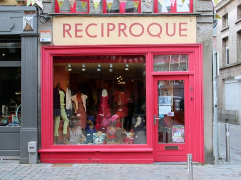 Reciproque, Tips Secara Umum, # Shopping Street dan Distrik Belanja Populer, # Pusat Perbelanjaan, # Toko Diskon, # Pasar Tradisional, Barang Antik, dan Sejenisnya, # Barang-barang Vintage, # Tempat Lainnya di Paris, #Jenis Tempat Belanja/Nama Tempat, #Ukuran dan warna, #Seputar pembayaran