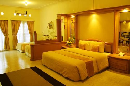 SBTH Boutique Hotel