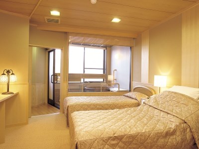 Kamar Wakakusa no Yado Maruei Ryokan via Agoda