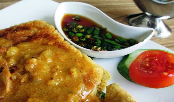 Martabak HAR, 1. Pempek, 2. Tekwan, 3. Laksan, 4. Celimpungan, 5. Burgo, 6. Lakso, 7. Martabak Palembang, 8. Mie Celor, 9. Pindang Ikan, 10. Pindang Tulang, 11. Sate Sapi Cucuk Manis, 12. Bakmi Babi, 13. Es Kacang Merah, 14. Kemplang Palembang, 15. Godo-Godo, 16. Gulo Puan, 17. Roti Koing, 18. Sambal Tempoyak, 19. Model, 20. Malbi, 21. Kue 8 Jam, 22. Otak-otak Kuah Cuko, 23. Lempok, 24. Lenggang, 25. Martabak HAR, 26. Kue Lapis Kojo, 27. Kue Engkak Ketan , 28. Kue Maksuba, 29. Kue Bolu Suri, 30. Kue Gandus, 31. Kue Lumpang, 32. Kue Srikaya, 33. Dadar Jiwo, 34. Sambal Lingkung, 35. Telok Ukan