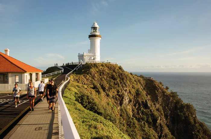 Pantai Teluk Byron via The Urban List