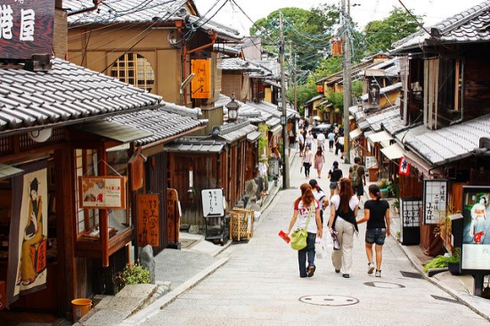 Sannenzaka di Higashiyama via Infojepang