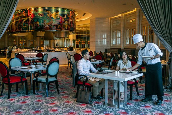 The Gallery Restaurant via Tripadvisor, 1. Boncafe – Pregolan, 2. Wisata Pelabuhan di Surabaya North Quay, 3. Loop – Graha Famili, 4. Domicile Kitchen &amp; Lounge, 5. Historica Coffee &amp; Pastry, 6. Monopole Coffee Lab, 7. White House Surabaya | Resto Garden Lounge, 8. Pavilion Restaurant at JW Marriott Surabaya, 9. Tropikal Coffee, 10. The Consulate Surabaya, 11. The Socialite Bistro &amp; Lounge, 12. Danau Angsa Pakuwon City, 13. Cafe Rooftop Mibimibi, 14. Palacio Sky Cafe, 15. Sky 36 Rooftop Dining, 16. Citilites Skyclub &amp; Bistro Java Paragon, 17. Garden Cafe – XXI Ciputra World Surabaya, 18. Ekowisata Mangrove Wonorejo, 19. Cafe bawah Jembatan Suramadu, 20. The Gallery Restaurant – Ciputra World Hotel Surabaya