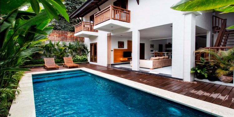 Delu Villas, 1. Villa Windu Asri – villa private dengan 6 kamar tidur di Seminyak Bali, 2. Villa Casa Brio, Menawarkan Kenyamanan di Tengah Kota Yang Padat, 2. Villa De Suma, 4. Villa Atas Ombak, 5. Villa Adasa, 6. The Baganding Villa, 7. Villa Carrion Seminyak (mulai dari Rp1.010.000), 8. Citra Garden Boulevard Villa (Mulai Rp682.168), 9. Villa Kayu Raja (Mulai dari Rp900.000), 10. Bali Studio Margarita No. 3 (Mulai dari Rp740.814), 11. Lovely Budget Villa in Seminyak (Mulai dari Rp693.059), 12. Paras Villa (Mulai dari Rp890.000), 13. Homy Cozy (Mulai dari Rp996.273), 14. The Villa LiLy (Mulai dari Rp770.552), 15. Villa Maya (Mulai dari Rp753.801), 16. Seminyak Suite, 17. Kiss Bali Villas, 18. Downtown Villas, 19. The Wolas, 20. Holyfat Villa, 21. Javana Royal, 22. Aksari Villa Seminyak, 23. Asa Bali Luxury, 24. Hu’u Villas, 25. Delu Villas, 26. Danoya Villa