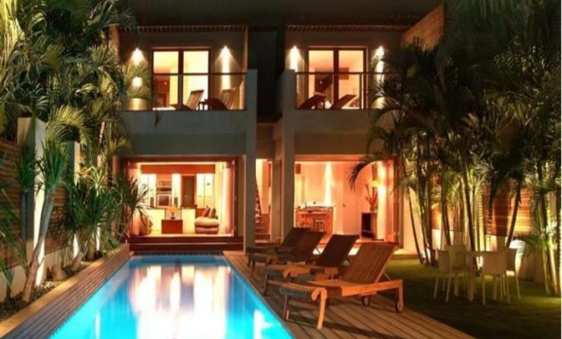 Downtown Villas via Traveloka, 1. Villa Windu Asri – villa private dengan 6 kamar tidur di Seminyak Bali, 2. Villa Casa Brio, Menawarkan Kenyamanan di Tengah Kota Yang Padat, 2. Villa De Suma, 4. Villa Atas Ombak, 5. Villa Adasa, 6. The Baganding Villa, 7. Villa Carrion Seminyak (mulai dari Rp1.010.000), 8. Citra Garden Boulevard Villa (Mulai Rp682.168), 9. Villa Kayu Raja (Mulai dari Rp900.000), 10. Bali Studio Margarita No. 3 (Mulai dari Rp740.814), 11. Lovely Budget Villa in Seminyak (Mulai dari Rp693.059), 12. Paras Villa (Mulai dari Rp890.000), 13. Homy Cozy (Mulai dari Rp996.273), 14. The Villa LiLy (Mulai dari Rp770.552), 15. Villa Maya (Mulai dari Rp753.801), 16. Seminyak Suite, 17. Kiss Bali Villas, 18. Downtown Villas, 19. The Wolas, 20. Holyfat Villa, 21. Javana Royal, 22. Aksari Villa Seminyak, 23. Asa Bali Luxury, 24. Hu’u Villas, 25. Delu Villas, 26. Danoya Villa