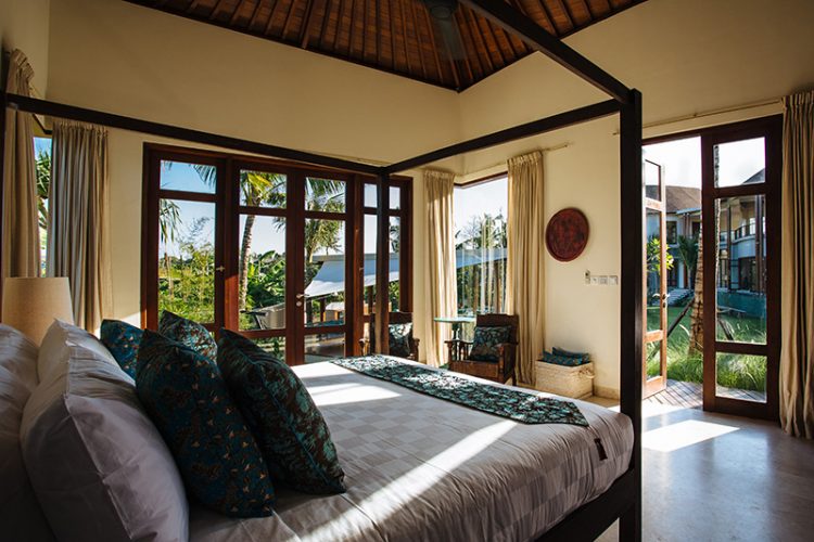 Gardenia Guest Suite, 1. Villa Umah Daun – villa private dengan 5 kamar tidur di Umalas Bali, 2. Villa Malaathina – villa private dengan 7 kamar tidur di Umalas Bali, 3. Menikmati Suasana Pedesaan Bali yang Menentramkan di Villa Arwana, Yuk Mari Bersantai di sini bersama Keluarga anda!, 4. Villa Bali Bali Cottage, Populer di Umalas Bali, 5. Uppala Villa, 6. Villa Adagian, 7. Villa Asia, 8. Grand Akhyati, 9. Villa Mahesa, 10. Villa Ariana, 11. Villa Shakti, 12. Villa Tabatha