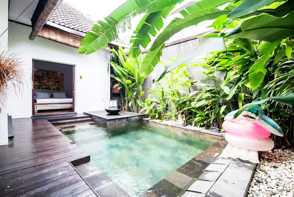 Homy Cozy, 1. Villa Windu Asri – villa private dengan 6 kamar tidur di Seminyak Bali, 2. Villa Casa Brio, Menawarkan Kenyamanan di Tengah Kota Yang Padat, 2. Villa De Suma, 4. Villa Atas Ombak, 5. Villa Adasa, 6. The Baganding Villa, 7. Villa Carrion Seminyak (mulai dari Rp1.010.000), 8. Citra Garden Boulevard Villa (Mulai Rp682.168), 9. Villa Kayu Raja (Mulai dari Rp900.000), 10. Bali Studio Margarita No. 3 (Mulai dari Rp740.814), 11. Lovely Budget Villa in Seminyak (Mulai dari Rp693.059), 12. Paras Villa (Mulai dari Rp890.000), 13. Homy Cozy (Mulai dari Rp996.273), 14. The Villa LiLy (Mulai dari Rp770.552), 15. Villa Maya (Mulai dari Rp753.801), 16. Seminyak Suite, 17. Kiss Bali Villas, 18. Downtown Villas, 19. The Wolas, 20. Holyfat Villa, 21. Javana Royal, 22. Aksari Villa Seminyak, 23. Asa Bali Luxury, 24. Hu’u Villas, 25. Delu Villas, 26. Danoya Villa