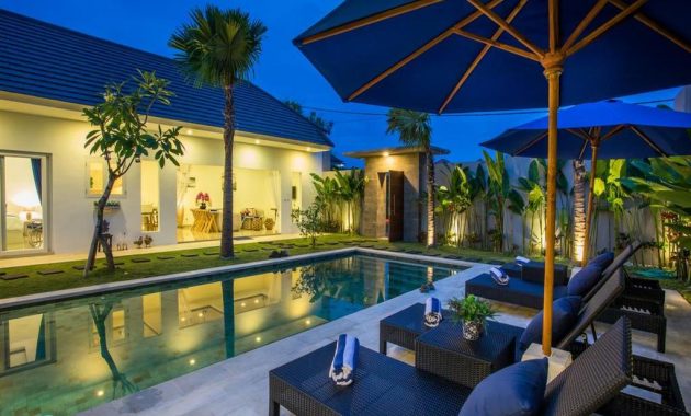 Holyfat Villa via Agoda, 1. Villa Windu Asri – villa private dengan 6 kamar tidur di Seminyak Bali, 2. Villa Casa Brio, Menawarkan Kenyamanan di Tengah Kota Yang Padat, 2. Villa De Suma, 4. Villa Atas Ombak, 5. Villa Adasa, 6. The Baganding Villa, 7. Villa Carrion Seminyak (mulai dari Rp1.010.000), 8. Citra Garden Boulevard Villa (Mulai Rp682.168), 9. Villa Kayu Raja (Mulai dari Rp900.000), 10. Bali Studio Margarita No. 3 (Mulai dari Rp740.814), 11. Lovely Budget Villa in Seminyak (Mulai dari Rp693.059), 12. Paras Villa (Mulai dari Rp890.000), 13. Homy Cozy (Mulai dari Rp996.273), 14. The Villa LiLy (Mulai dari Rp770.552), 15. Villa Maya (Mulai dari Rp753.801), 16. Seminyak Suite, 17. Kiss Bali Villas, 18. Downtown Villas, 19. The Wolas, 20. Holyfat Villa, 21. Javana Royal, 22. Aksari Villa Seminyak, 23. Asa Bali Luxury, 24. Hu’u Villas, 25. Delu Villas, 26. Danoya Villa