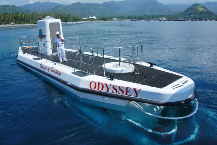 Kapal Selam Odyssey, Menikmati keindahan wisata bawah laut menggunakan Kapal Selam Odyssey Submarine Bali, Kriteria Fisik Kapal, Tempat dan Waktu Penjemputan, Fasilitas Kapal, Ketentuan Lain, Biaya &amp; Harga Tiket Odyssey Submarine Bali, Keuntungan menyelam bersama Kapal Selam Odyssey