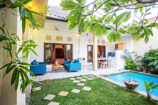 Lovely Budget Villa in Seminyak, 1. Villa Windu Asri – villa private dengan 6 kamar tidur di Seminyak Bali, 2. Villa Casa Brio, Menawarkan Kenyamanan di Tengah Kota Yang Padat, 2. Villa De Suma, 4. Villa Atas Ombak, 5. Villa Adasa, 6. The Baganding Villa, 7. Villa Carrion Seminyak (mulai dari Rp1.010.000), 8. Citra Garden Boulevard Villa (Mulai Rp682.168), 9. Villa Kayu Raja (Mulai dari Rp900.000), 10. Bali Studio Margarita No. 3 (Mulai dari Rp740.814), 11. Lovely Budget Villa in Seminyak (Mulai dari Rp693.059), 12. Paras Villa (Mulai dari Rp890.000), 13. Homy Cozy (Mulai dari Rp996.273), 14. The Villa LiLy (Mulai dari Rp770.552), 15. Villa Maya (Mulai dari Rp753.801), 16. Seminyak Suite, 17. Kiss Bali Villas, 18. Downtown Villas, 19. The Wolas, 20. Holyfat Villa, 21. Javana Royal, 22. Aksari Villa Seminyak, 23. Asa Bali Luxury, 24. Hu’u Villas, 25. Delu Villas, 26. Danoya Villa