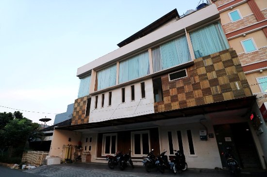 Magnolia Hotel