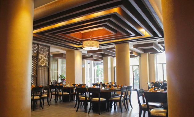 Teratai Restaurant- Discovery Hotel via IG @terataiancol, 1. Ombak Tepi Laut, 2. Marina Kitchen, 3. Jimbaran Resto, 4. Talaga Sampireun (Tutup), 5. Le Bridge, 6. Segarra Ancol (Tutup), 7. Bandar Djakarta, 8. Seaside Suki (Tutup Permanen), 9. Nelayan Seafood Restaurant (Tutup), 10. Gubug Makan Mang Engking Ancol, 11. The Pier Bay Kalaha, 12. Teratai Restaurant- Discovery Hotel (Tutup), 13. A&amp;W Ancol, 14. Nyiur Resto, 15. Oceanic Seabreeze (Tutup), 16. Saung Layaran, 17. 33 Degress Rooftop Lounge And Bar, 18. Ayam Tepi Laut, 19. Columbus Cafe, 20. BEACHFOOD ANCOL, 21. Sunda Kelapa Seafood
