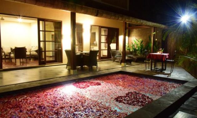 The Canggu Boutique via Tripadvisor, 1. Villa Ombak Laut – villa pinggir pantai dengan 6 kamar tidur di Canggu Bali, 2. Villa Mana – villa pemandangan sawah dengan 5 kamar tidur di Canggu Bali, 3. Villa Mako – villa private dengan 3 kamar tidur di Canggu Bali, 4. Villa Mahatma House, Villa 5 kamar tidur di Pinggir Pantai  Canggu Bali, 5. Villa Levi – villa pinggir sungai dengan 5 kamar tidur di Canggu Bali, 6. Villa Kudus – villa private dengan 5 kamar tidur di Canggu Bali, 7. Villa Kalyani – villa private 5 kamar tidur di Canggu Bali, 8. Villa Pangi Gita – villa private dengan 3 kamar tidur di Canggu Bali, 9. Villa Asmara, 10. Asatu Villa, 11. The Bali Dream, 12. Villa Sahaja, 14. Aswattha Villa, 15. The Tamantis, 16. Villa Senara, 17. Aksata Villas, 18. The Canggu Boutique, 19. Regali Villa, 20. The Loft Villas