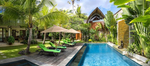 The Baganding Villa, 1. Villa Windu Asri – villa private dengan 6 kamar tidur di Seminyak Bali, 2. Villa Casa Brio, Menawarkan Kenyamanan di Tengah Kota Yang Padat, 2. Villa De Suma, 4. Villa Atas Ombak, 5. Villa Adasa, 6. The Baganding Villa, 7. Villa Carrion Seminyak (mulai dari Rp1.010.000), 8. Citra Garden Boulevard Villa (Mulai Rp682.168), 9. Villa Kayu Raja (Mulai dari Rp900.000), 10. Bali Studio Margarita No. 3 (Mulai dari Rp740.814), 11. Lovely Budget Villa in Seminyak (Mulai dari Rp693.059), 12. Paras Villa (Mulai dari Rp890.000), 13. Homy Cozy (Mulai dari Rp996.273), 14. The Villa LiLy (Mulai dari Rp770.552), 15. Villa Maya (Mulai dari Rp753.801), 16. Seminyak Suite, 17. Kiss Bali Villas, 18. Downtown Villas, 19. The Wolas, 20. Holyfat Villa, 21. Javana Royal, 22. Aksari Villa Seminyak, 23. Asa Bali Luxury, 24. Hu’u Villas, 25. Delu Villas, 26. Danoya Villa