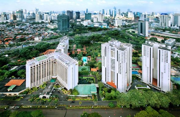 The Sultan Hotel Jakarta, 1. Upscale Suites, 2. RedDoorz Plus @Karet Setiabudi, 3. Blessing Residence, 4. Fairmont Jakarta, 5. Amelia Guest House Jakarta, 6. Audah Guesthouse Syariah, 7. Le Meridien, 7. ZEN Premium Sampoerna Strategic Square , 8. Capital O 203 Prasada Mansion , 9. HARRIS Suites FX Sudirman, 10. Aryaduta Semanggi, 11. The Sultan Hotel Jakarta, 12. Crowne Plaza Hotel, 13. The Gunawarman, 14. JW Marriott Hotel Jakarta, 15. OYO 3931 Wtc Kuningan
