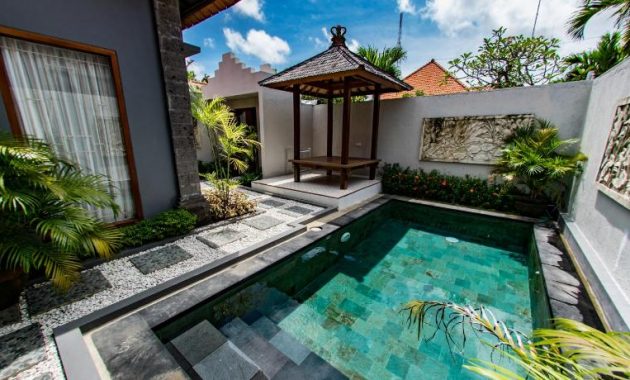 The Wyn Villa via Getaroom, 1. Villa The Pala Pandawa – villa atas tebing pemandangan laut dengan 6 kamar tidur di Uluwatu Bali, 2. Villa Bayuh Sabbha – villa atas tebing pemandangan laut dengan 5 kamar tidur di Uluwatu Bali, 3. Villa Marie – villa atas tebing pemandangan laut dengan 6 kamar tidur di Uluwatu Bali, 4. Villa Suluban Cliff – villa atas tebing pemandangan laut dengan 6 kamar tidur di Uluwatu Bali, 5. Villa Istana – villa atas tebing dengan 5 kamar tidur di Uluwatu Bali, 6. Villa The Luxe Bali – villa atas tebing pemandangan laut dengan 3 kamar tidur di Uluwatu Bali, 7. Villa Pandawa, 8. Vivo Villas, 9. Shiva Villas, 10. The Wyn Villa, 11. Hillstone, 12. Uma Bingin, 13. Mahi-Mahi Villa, 14. Hideaway Residence, 15. Airis Luxury, 16. Bahagia Villas, 17. Amertha Colibri