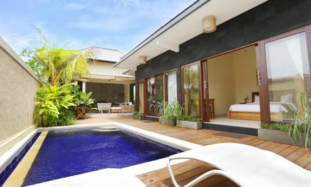 Uma Bingin via Booking, 1. Villa The Pala Pandawa – villa atas tebing pemandangan laut dengan 6 kamar tidur di Uluwatu Bali, 2. Villa Bayuh Sabbha – villa atas tebing pemandangan laut dengan 5 kamar tidur di Uluwatu Bali, 3. Villa Marie – villa atas tebing pemandangan laut dengan 6 kamar tidur di Uluwatu Bali, 4. Villa Suluban Cliff – villa atas tebing pemandangan laut dengan 6 kamar tidur di Uluwatu Bali, 5. Villa Istana – villa atas tebing dengan 5 kamar tidur di Uluwatu Bali, 6. Villa The Luxe Bali – villa atas tebing pemandangan laut dengan 3 kamar tidur di Uluwatu Bali, 7. Villa Pandawa, 8. Vivo Villas, 9. Shiva Villas, 10. The Wyn Villa, 11. Hillstone, 12. Uma Bingin, 13. Mahi-Mahi Villa, 14. Hideaway Residence, 15. Airis Luxury, 16. Bahagia Villas, 17. Amertha Colibri