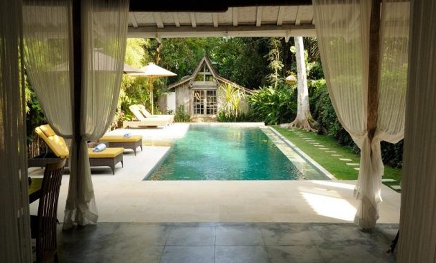 Villa Adagian via Booking, 1. Villa Umah Daun – villa private dengan 5 kamar tidur di Umalas Bali, 2. Villa Malaathina – villa private dengan 7 kamar tidur di Umalas Bali, 3. Menikmati Suasana Pedesaan Bali yang Menentramkan di Villa Arwana, Yuk Mari Bersantai di sini bersama Keluarga anda!, 4. Villa Bali Bali Cottage, Populer di Umalas Bali, 5. Uppala Villa, 6. Villa Adagian, 7. Villa Asia, 8. Grand Akhyati, 9. Villa Mahesa, 10. Villa Ariana, 11. Villa Shakti, 12. Villa Tabatha