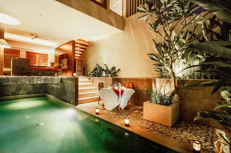 Villa Kayu Raja, 1. Villa Windu Asri – villa private dengan 6 kamar tidur di Seminyak Bali, 2. Villa Casa Brio, Menawarkan Kenyamanan di Tengah Kota Yang Padat, 2. Villa De Suma, 4. Villa Atas Ombak, 5. Villa Adasa, 6. The Baganding Villa, 7. Villa Carrion Seminyak (mulai dari Rp1.010.000), 8. Citra Garden Boulevard Villa (Mulai Rp682.168), 9. Villa Kayu Raja (Mulai dari Rp900.000), 10. Bali Studio Margarita No. 3 (Mulai dari Rp740.814), 11. Lovely Budget Villa in Seminyak (Mulai dari Rp693.059), 12. Paras Villa (Mulai dari Rp890.000), 13. Homy Cozy (Mulai dari Rp996.273), 14. The Villa LiLy (Mulai dari Rp770.552), 15. Villa Maya (Mulai dari Rp753.801), 16. Seminyak Suite, 17. Kiss Bali Villas, 18. Downtown Villas, 19. The Wolas, 20. Holyfat Villa, 21. Javana Royal, 22. Aksari Villa Seminyak, 23. Asa Bali Luxury, 24. Hu’u Villas, 25. Delu Villas, 26. Danoya Villa