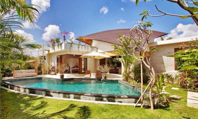 Villa Sahaja via Booking, 1. Villa Ombak Laut – villa pinggir pantai dengan 6 kamar tidur di Canggu Bali, 2. Villa Mana – villa pemandangan sawah dengan 5 kamar tidur di Canggu Bali, 3. Villa Mako – villa private dengan 3 kamar tidur di Canggu Bali, 4. Villa Mahatma House, Villa 5 kamar tidur di Pinggir Pantai  Canggu Bali, 5. Villa Levi – villa pinggir sungai dengan 5 kamar tidur di Canggu Bali, 6. Villa Kudus – villa private dengan 5 kamar tidur di Canggu Bali, 7. Villa Kalyani – villa private 5 kamar tidur di Canggu Bali, 8. Villa Pangi Gita – villa private dengan 3 kamar tidur di Canggu Bali, 9. Villa Asmara, 10. Asatu Villa, 11. The Bali Dream, 12. Villa Sahaja, 14. Aswattha Villa, 15. The Tamantis, 16. Villa Senara, 17. Aksata Villas, 18. The Canggu Boutique, 19. Regali Villa, 20. The Loft Villas