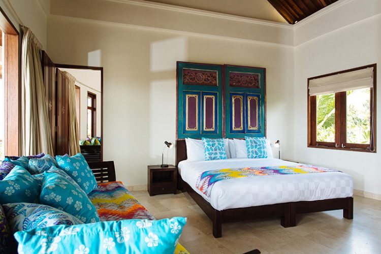 Water Lily Guest Suite, 1. Villa Umah Daun – villa private dengan 5 kamar tidur di Umalas Bali, 2. Villa Malaathina – villa private dengan 7 kamar tidur di Umalas Bali, 3. Menikmati Suasana Pedesaan Bali yang Menentramkan di Villa Arwana, Yuk Mari Bersantai di sini bersama Keluarga anda!, 4. Villa Bali Bali Cottage, Populer di Umalas Bali, 5. Uppala Villa, 6. Villa Adagian, 7. Villa Asia, 8. Grand Akhyati, 9. Villa Mahesa, 10. Villa Ariana, 11. Villa Shakti, 12. Villa Tabatha