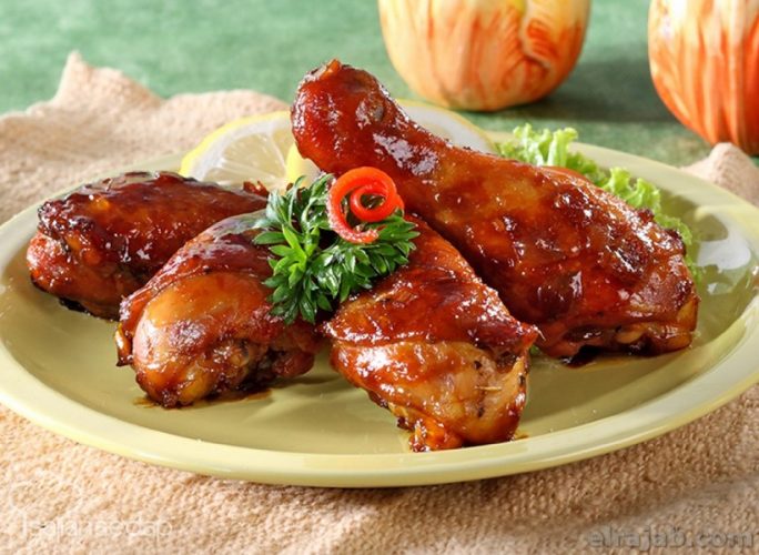Ayam Panggang Wonogiri via Grid, 1. Tempe Benguk, 2. Nasi Tiwul Wonogiri, 3. Cabuk Wonogiri, 4. Pindang Kambing Wonogiri, 5. Sayur Lombok Ijo / Jangan Lombok Ijo, 6. Geti Wijen Khas Wonogiri, 7. Kacang Mete Wonogiri, 8. Wader Goreng, 9. Emping Khas Wonogiri, 10. Brem Wonogiri, 11. Lentho Khas Wonogiri, 12. Besengek Tempe Khas Wonogiri, 13. Ayam Panggang Wonogiri, 14. Pecel Mie Pentil Khas Wonogiri, 15. Tahu Wonogiri, 16. Roti Gaplek, 17. Pecel Gendar, 18. Rengginang, 19. Lemper Khas Wonogiri, 20. Lontong Arem-arem, 21. Enting Enting, 22. Bandeng Presto Khas Wonogiri, 23. Makaroni Bantet, 24. Botok Wonogiri, 25. Tempe Mendoan