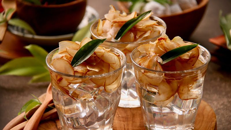 Es Pala via Cafeberita, 1. Asinan Bogor, 2. Toge Goreng, 3. Laksa Bogor, 4. Es Pala, 5. Doclang Khas Bogor, 6. Cungkring, 7. Bapatong, 8. Asinan Jagung Bakar, 9. Soto Mie Bogor, 10. Pepes Sagu, 11. Kue Bolu Lapis Bogor, 12. Makaroni Panggang (MP), 13. Pia Apple-Pie Bogor, 14. Kacang Bogor Istana, 15. Bika Bogor Talubi, 16. Roti Unyil, 17. Bajigur, 18. Es Bir Kotjok Bogor, 19. Martabak Encek, 20. Lumpia Basah Suryakencana, 21. Soto Kuning Khas Bogor, 22. Ceker Ranjau, 23. Pangsit Pengantin