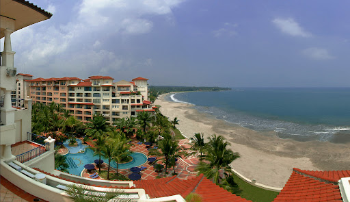Marbella Hotel, 1. Hotel Kampoeng Poci, 2. Puri Retno, 3. Pesona Krakatau Cottages and Hotel, 4. Allisa Resort, 5. Aston Anyer Beach Hotel, 6. The Acacia, 7. Hotel Mambruk, 8. Marbella Hotel, 9. Hawaii Resort, 10. Double G Hotel, 11. Sanghyang Indah Spa Resort, 12. Patra Comfort Anyer, 13. Lucia Cottages (Pondok Lucia), 14. Salsa Beach Hotel Anyer, 15. Nuansa Bali Resort, 16. Villa Marina, 17. Novus Jiva Anyer Resort Villa and Spa, 18. The Jayakarta Villas Anyer