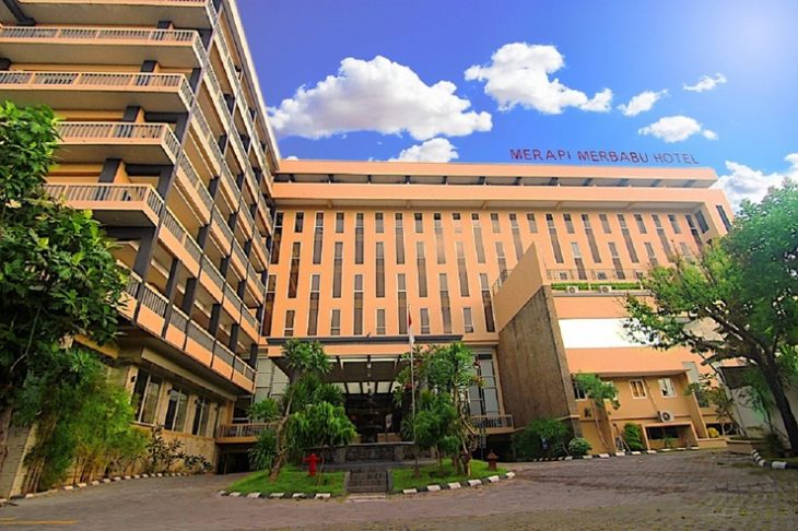Merapi Merbabu Hotel Yogyakarta, 1. Inna Garuda Hotel, 2. Hotel Pyreness Jogja, 3. Merapi Merbabu Hotel Yogyakarta, 4. Ibis Style Yogyakarta, 5. Whiz Hotel Yogyakarta, 6. Summer Season Hotel, 7. 1001 Malam Hotel Yogyakarta, 8. Metro Guest House Yogyakarta, 9. Hotel Perwita Sari, 10. Mahkota Hotel, 11. Aura Hotel, 12. RedDoorz Near Malioboro Mall, 13. The Cabin, 14. Monica Hotel, 15. Hotel Berlian, 16. Hasian, 17. Gloria Amanada, 18. POP! Hotel, 19. Violet Hotel, 20. Bladok Hotel, 21. Garden Hotel, 22. Nueve Hotel, 23. Hotel Amallia, 24. Hotel Kristina, 25. Hotel Atalie, 26. Malioboro Inn Hotel, 27. Peti Mas Hotel, 28. Blue Safir Hotel, 29. Hotel Batik Yogyakarta, 30. S-Chott Hotel, 31. Hotel Sriwijaya Yogyakarta, 32. Hotel Mataram Yogyakarta, 33. Mitra Hotel Yogyakarta