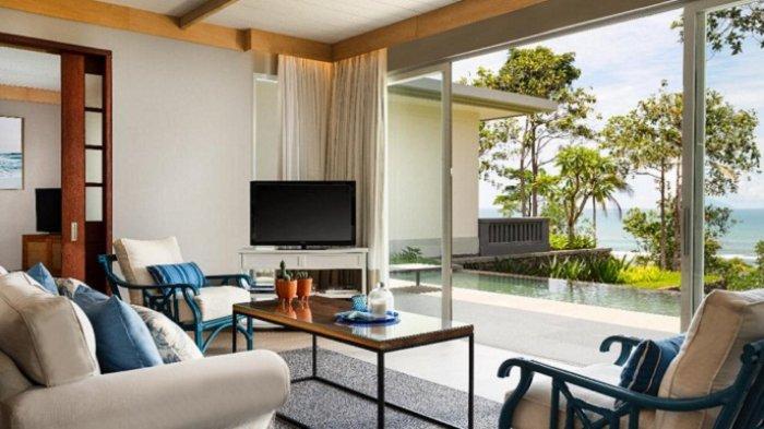 Novus Jiva Anyer Resort Villa and Spa, 1. Hotel Kampoeng Poci, 2. Puri Retno, 3. Pesona Krakatau Cottages and Hotel, 4. Allisa Resort, 5. Aston Anyer Beach Hotel, 6. The Acacia, 7. Hotel Mambruk, 8. Marbella Hotel, 9. Hawaii Resort, 10. Double G Hotel, 11. Sanghyang Indah Spa Resort, 12. Patra Comfort Anyer, 13. Lucia Cottages (Pondok Lucia), 14. Salsa Beach Hotel Anyer, 15. Nuansa Bali Resort, 16. Villa Marina, 17. Novus Jiva Anyer Resort Villa and Spa, 18. The Jayakarta Villas Anyer