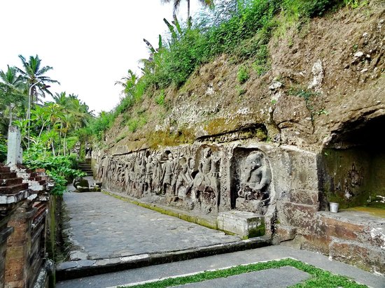Pura Yeh Pulu, Sejarah Pura Yeh Pulu dan Arti Namanya, Cerita Relief Pura Yeh Pulu Bendulu, Lokasi Pura Yeh Pulu Ubud Bali, Cara Menuju Lokasi, Relief Pura Yeh Pulu, Wisata Alam di Ubud