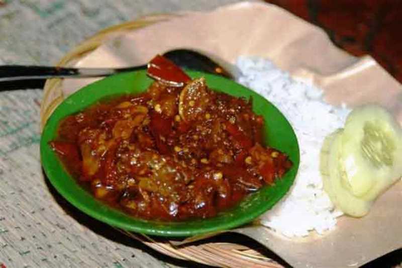 Warung Tenda Seadanya