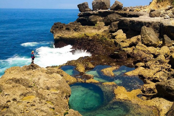 via IG @robbiepoerwanto, Mengenal Pantai Kedung Tumpang, Rute Lokasi dan Harga Tiket Masuk Pantai Kedung Tumpang Tulungagung, Fasilitas di Pantai Kedung Tumpang Tulungagung, Keistimewaan Pantai Kedung Tumpang Tulungagung, Keunikan Pantai, Aktivitas Seru di Pantai Tumpang Tulungagung
