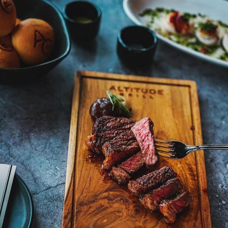 Altitude Grill, 1. Joni Steak, 2. Kapten Steak, 3. Waroeng Steak n Shake, 4. Abuba Steak, 5. Holycow Steak! Steak House by Chef Afit, 6. Steak 21, 7. Tokyo Skipjack, 8. Outback Steakhouse, Kuningan, 9. Ruth’s Chris Steak House, Kuningan, 10. Bistecca, SCBD, 11. Akira Back Jakarta, Setiabudi, 12. El Asador Restaurant, Kemang, 13. Holy Smokes, Senopati, 14. Tony Roma’s, UOB Thamrin, 15. Angus House, Plaza Senayan, 16. Super Steak, 17. Gandy Steakhouse, 18. Soeryo Cafe & Steak, 19. Aged + Butchered, 20. Le Quartier, 21. Altitude Grill, 22. Sir Loin, 23. Wolfsgang’s Steakhouse, 24. Sudestada Jakarta