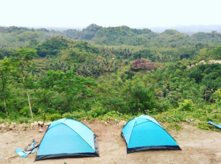 Area Camping Buat Para Pecinta Alam via IG @pepedanhills, Informasi Umum, Lokasi Pepedan Hills, Indah &amp; Romantisnya Bukit Cinta Pepedan Hills, Harga Tiket Masuk Pepedan Hills, Fasilitas, Daya Tarik, Tips Liburan