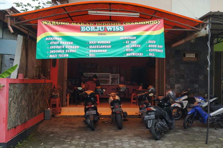 Burjonan via Kompas, 1. Warung Spesial Sambal (SS), 2. Lesehan  Aldan, 3. Nasi Goreng Pak Sular, 4. Gudeg  Mercon Bu Tinah, 5. Mie Ayam Tumini, 6. Ayam Geprek Bu Rum, 7. Ngudi Rejeki, 8. Kantin Bu Siti (Tutup), 9. Kedai Rakjat Djelata, 10. Burjonan, 11. Gudeg Yu Djum Wijilan 167, 12. Rumah Makan Gudeg Pawon, 13. Bong Kopitown, 14. Oseng-Oseng Mercon Bu Narti, 15. Bungong Jeumpa, 16. Secret Garden Coffee dan Chocolate, 17. Lesehan Sayidan , 18. SGPC Bu Wiryo 1959, 19. Angkringan Kopi Jos Lik Man, 20. Tahu Gimbal Pak Yono, 21. Bakmi Mbah Gito, 22. Angkringan Pak Jabrik, 23. Tempo Gelato Prawirotaman, 24. Banyu Mili Resto, 25. Angkringan KR, 26. Sate klatak pak Bari, 27. House of Raminten, 28. Soto Ayam Pak Man, 29. Spesial Sambal Bawang Mas Kobis, 30. Coto Makassar La Capila, 31. Saoto Bathok Mbah Katro