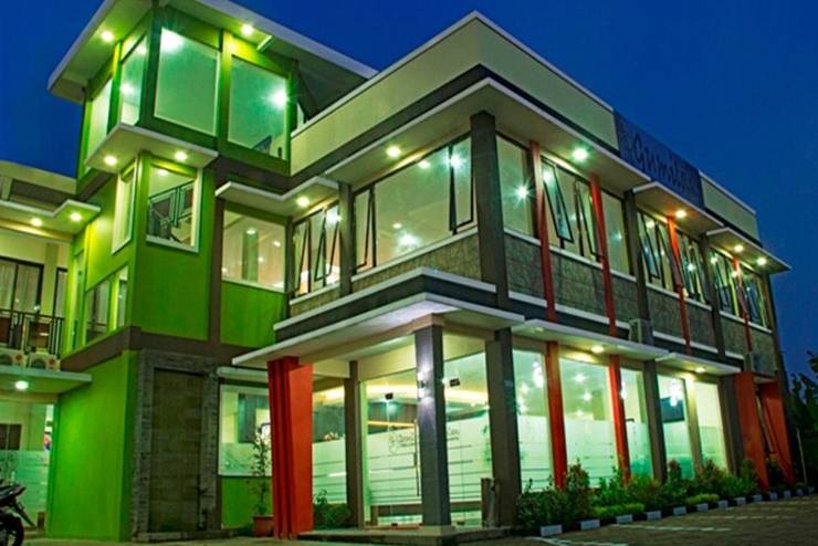 Gumilang Hotel, 1. Metropole Hotel Puncak, 2. Agape Gunung Bakti, 3. Arimbi Cibulan Suites, 4. Hotel Ciliwung, 5. Berlian Resort, 6. Airy Eco Syariah Cisarua Lembah Nyiur 68 Bogor (Tutup), 7. Hotel Mars 91, 8. Permata Hati Resort, 9. New Laguna Resort, 10. Villa Bumi Rama, 11. Aries Biru Villa &amp; Hotel, 12. Hotel Ciloto Indah Permai Puncak, 13. RedDoorz Syariah near RSUD Cimacan, 14. OYO 1667 Edotel SMKN 1 Pacet, 15. Villa Aquarius Orange, 16. Hotel Arjuna Puncak Bogor, 17. Gumilang Hotel, 18. Villa Alamanda, 19. Villa Tiola, 20. Arra Lembah Pinus, 21. Mataram Hotel, 22. Citra Agung, 23. Villa Tunas Alam Mutiara, 24. Cisarua Indah, 25. Grand Pesona Ksatria, 26. Wisma Bintang Jadayat