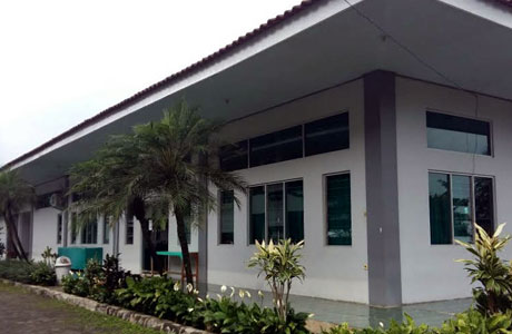 Hotel Mars 91, 1. Metropole Hotel Puncak, 2. Agape Gunung Bakti, 3. Arimbi Cibulan Suites, 4. Hotel Ciliwung, 5. Berlian Resort, 6. Airy Eco Syariah Cisarua Lembah Nyiur 68 Bogor (Tutup), 7. Hotel Mars 91, 8. Permata Hati Resort, 9. New Laguna Resort, 10. Villa Bumi Rama, 11. Aries Biru Villa &amp; Hotel, 12. Hotel Ciloto Indah Permai Puncak, 13. RedDoorz Syariah near RSUD Cimacan, 14. OYO 1667 Edotel SMKN 1 Pacet, 15. Villa Aquarius Orange, 16. Hotel Arjuna Puncak Bogor, 17. Gumilang Hotel, 18. Villa Alamanda, 19. Villa Tiola, 20. Arra Lembah Pinus, 21. Mataram Hotel, 22. Citra Agung, 23. Villa Tunas Alam Mutiara, 24. Cisarua Indah, 25. Grand Pesona Ksatria, 26. Wisma Bintang Jadayat