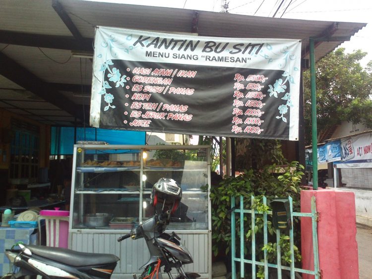 Kantin Bu Siti, 1. Warung Spesial Sambal (SS), 2. Lesehan  Aldan, 3. Nasi Goreng Pak Sular, 4. Gudeg  Mercon Bu Tinah, 5. Mie Ayam Tumini, 6. Ayam Geprek Bu Rum, 7. Ngudi Rejeki, 8. Kantin Bu Siti (Tutup), 9. Kedai Rakjat Djelata, 10. Burjonan, 11. Gudeg Yu Djum Wijilan 167, 12. Rumah Makan Gudeg Pawon, 13. Bong Kopitown, 14. Oseng-Oseng Mercon Bu Narti, 15. Bungong Jeumpa, 16. Secret Garden Coffee dan Chocolate, 17. Lesehan Sayidan , 18. SGPC Bu Wiryo 1959, 19. Angkringan Kopi Jos Lik Man, 20. Tahu Gimbal Pak Yono, 21. Bakmi Mbah Gito, 22. Angkringan Pak Jabrik, 23. Tempo Gelato Prawirotaman, 24. Banyu Mili Resto, 25. Angkringan KR, 26. Sate klatak pak Bari, 27. House of Raminten, 28. Soto Ayam Pak Man, 29. Spesial Sambal Bawang Mas Kobis, 30. Coto Makassar La Capila, 31. Saoto Bathok Mbah Katro