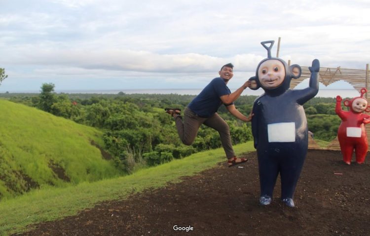 Kapan Waktu yang Tepat Datang ke Bukit Teletubis via Google Maps @Mijil Adi Prasetyo, Informasi Umum, Lokasi Bukit Teletubbies, Akses dan Jalan Menuju Lokasi Bukit Teletubbies, Fasilitas, Akomodasi (Penginapan), Keunikan dan Suasana di Bukit Teletubbies, Kapan Waktu yang Tepat Datang ke Bukit Teletubis?, Objek Wisata di Sekitar Bukit Teletubbies