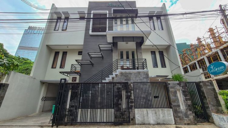 LeGreen Residence Setiabudi via Romme, 1. Teduh Hostel Kota Tua, 2. Eco Syariah Kemanggisan (Tutup), 3. Ancol Residence 6, 4. Wonderloft Hostel Kota Tua, 5. Wisma 9 Tanah Abang, 6. Kantos Guest House, 7. Prima Bintang, 8. LeGreen Residence Setiabudi, 9. Zenroom, 10. Pop Hotel Kemang, 11. Green Bamboo Residence, 12. Clay Hotel, 13. Ghurfati Hotel, 14. Six Degrees Backpackers Hostel (Tutup), 15. Apartemen Ambassador, Jakarta Selatan, 16. Apartemen Callia, Jakarta Barat, 17. Big Hotel, Jakarta Pusat, 18. De Hoek Residence, Jakarta Timur