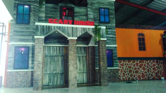 Rumah Hantu Scary House via IG @gpiwaterpark_kediri, Lokasi Gumul Paradise Island Kediri, Harga Tiket Masuk Gumul Paradise Island, Jam Buka Gumul Paradise Island, Wahana Di Gumul Paradise Island Kediri
