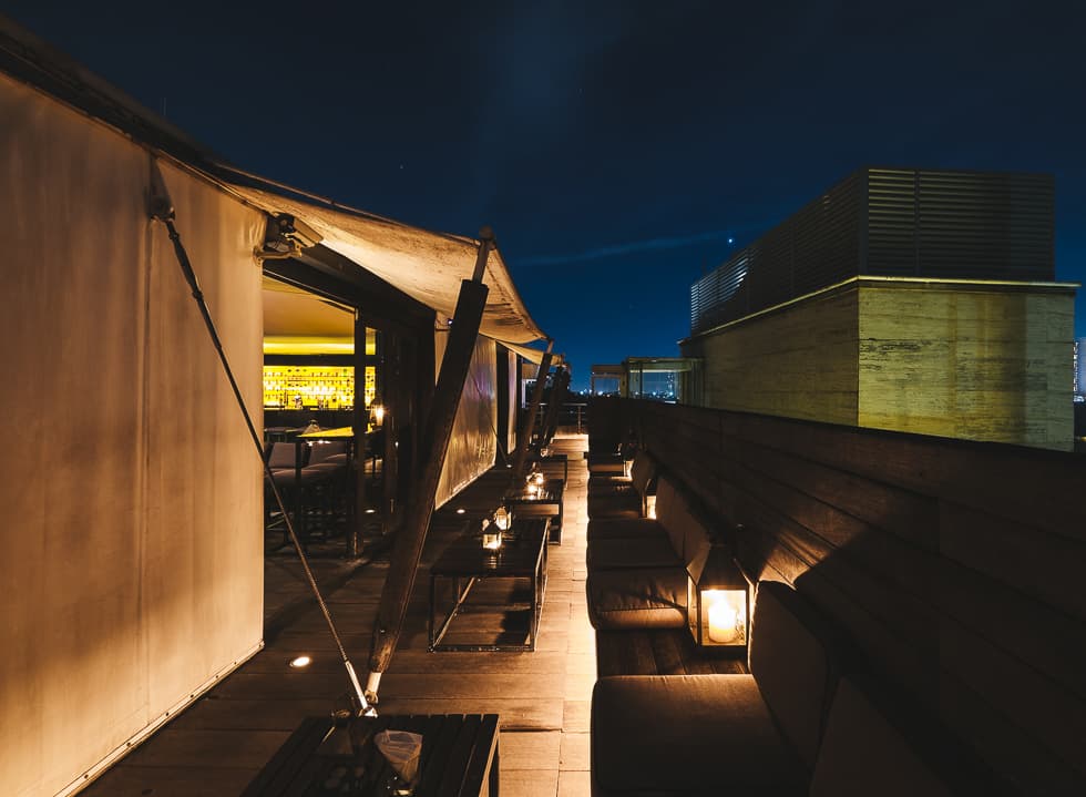 Shy Rooftop via Manual, 1. SKYE Bar & Restaurant, 2. Hause Rooftop, 3. Langit Seduh Rooftop, 4. Roti Bakar Kemang, 5. Lucy In The Sky Spark, 6. Cloud Lounge Jakarta (Rooftop), 7. BART Thamrin, 8. The Edge, 9. Elarte Sport Cafe, 10. Awan Lounge, 11. Upstairs Rooftop Cafe, 12. Sky Garden Cafe, 13. Shy Rooftop, 14. Up All Might, 15. Rocketz Cafe, 16. La vue Rooftop Bar Hermitage, 17. Roof Top at La Boheme, 18. Red Door Koffie House & Bistro Tangerang