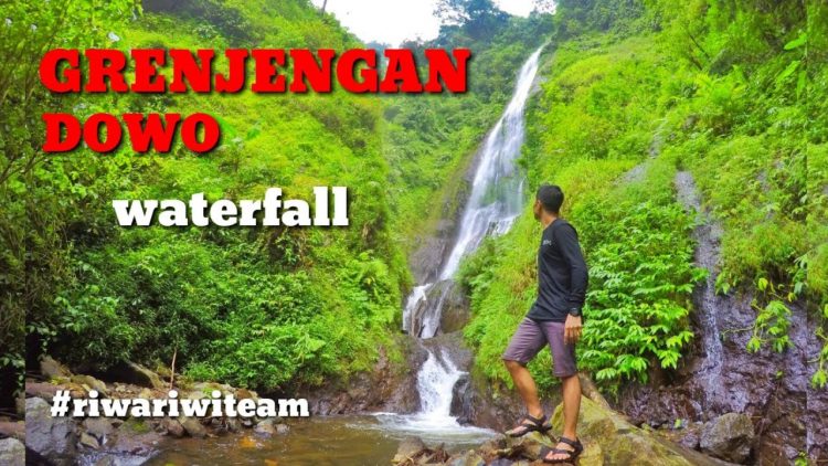 Air terjun Grinjingan Dowo via Youtube, 1. Pantai Gua Manik, 2. Benteng Portugis, 3. Kepulauan Karimunjawa, 4. Pulau Mandalika, 5. Pantai Ombak Mati Jepara, 6. Pulau Panjang, 7. Air terjun Grinjingan Dowo, 8. Kura Kura Ocean Park, 9. Pantai Bandengan, 10. Museum R.A Kartini