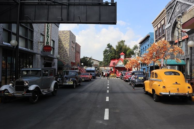 Gangster Town, Museum Angkut (shutterstock.com randy2210)