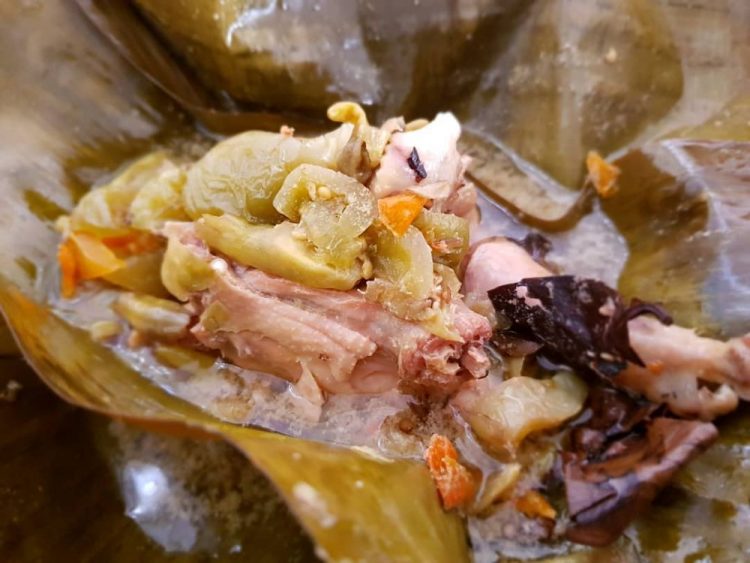 Garang Asem, 1. Lumpia, 2. Bandeng Presto, 3. Babat Gongso, 4. Tahu Gimbal, 5. Tahu Pong, 6. Soto Semarang, 7. Wingko Babat, 8. Roti Ganjel Rel, 9. Mangut Kepala Manyung, 10. Pisang Plenet, 11. Bakmi Jawa Pak Gareng, 12. Bebek Goreng Pak Thori, 13. Gulai Kambing Bustaman Pak Sabar, 14. Kue Leker, 15. Lapis Legit, 16. Tahu Petis, 17. Nasi Ayam Semarang, 18. Nasi Pindang, 19. Gudangan, 20. Wedang Tahu, 21. Mie Kopyok, 22. Mochi, 23. Gandos, 24. Garang Asem, 25. Sego Koyor