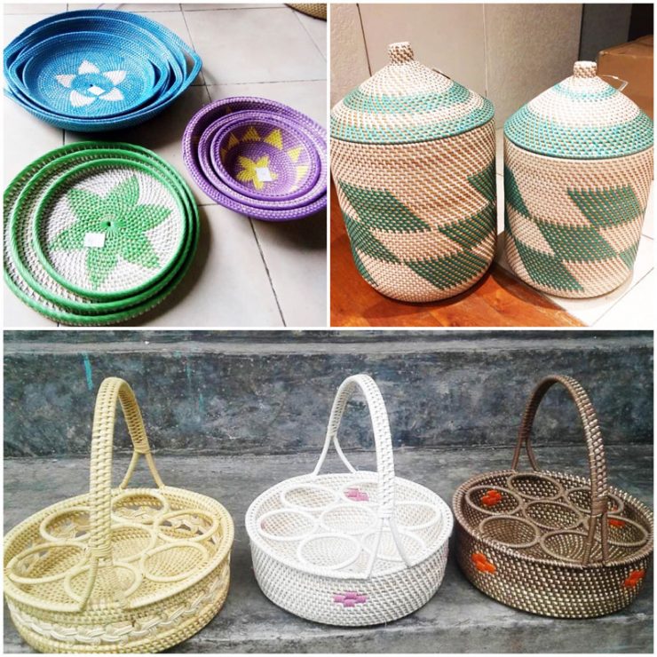 Kerajinan Tangan Khas Lombok via @-nunungaini611@-tintinapr@-febrina_lazuardy-740x740, 1. Kain Tenun Ikat Sasak, 2. Songket Sasak, 3. Mutiara kha Lombok, 4. Kaos Lombok, 5. Madu Sumbawa, 6. Susu Kuda Liar Sumbawa, 7. Dodol Rumput Laut, 8. Peyek Kangkung Rumput Laut, 9. Terasi Khas Lombok, 10. Kerajinan Tangan Khas Lombok, 11. Tuak Manis Lombok, 12. Kerajinan Tanah Liat, 13. Permen Susu Kuda Liar, 14. Anyaman Ketak, 15. Abon Ikan Marlin, 16. Minyak Gosok Sumbawa, 17. Manisan Tomat, 18. Telur Asin Bakar, 19. Kopi Prabe Lombok, 20. Sambal Encim Lombok, 21. Keripik Ceker Lombok, 22. Stik Kangkung, 23. Stik Rumput Laut Lombok, 24. Kacang Mete Lombok, 25. Manisan Rumput Laut Lombok
