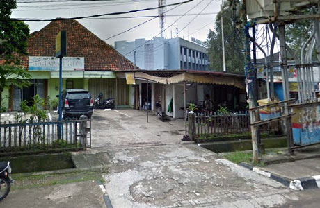 Kost Keluarga, 1. D’Paragon Dwikora, 2. Hotel Graha Bukit, 3. D’Paragon Trikora, 4. Zuri Express, 5. Red Planet, 6. Hotel Anugerah, 7. Kost Keluarga, 8. Kost Zafira 1, 9. Kost Nusantara, 10. Wisma ATIPA, 11. RedDoorz Plus near Palembang Indah Mall, 12. Losmen Ibu Hj. Tarjo, 13. RedDoorz Plus near Palembang Square Mall, 14. Sriwijaya Premier, 15. Losmen Al-Mukkaromah, 16. Hotel Tiara, 17. Best Skip Hotel, 18. Hotel Classie, 19. HOTEL PARADIS, 20. Hotel Sandjaja, 21. Hotel Belvena Mangkunegara, 22. Msquare Hotel